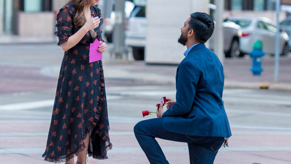 ‘Tis the season to be Engaged – Houston Proposal Photos